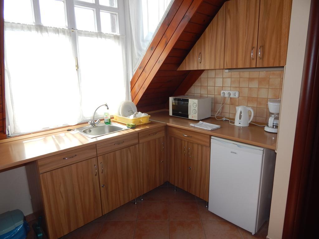 Kálvin Vendégszobák Debrecen Exterior foto