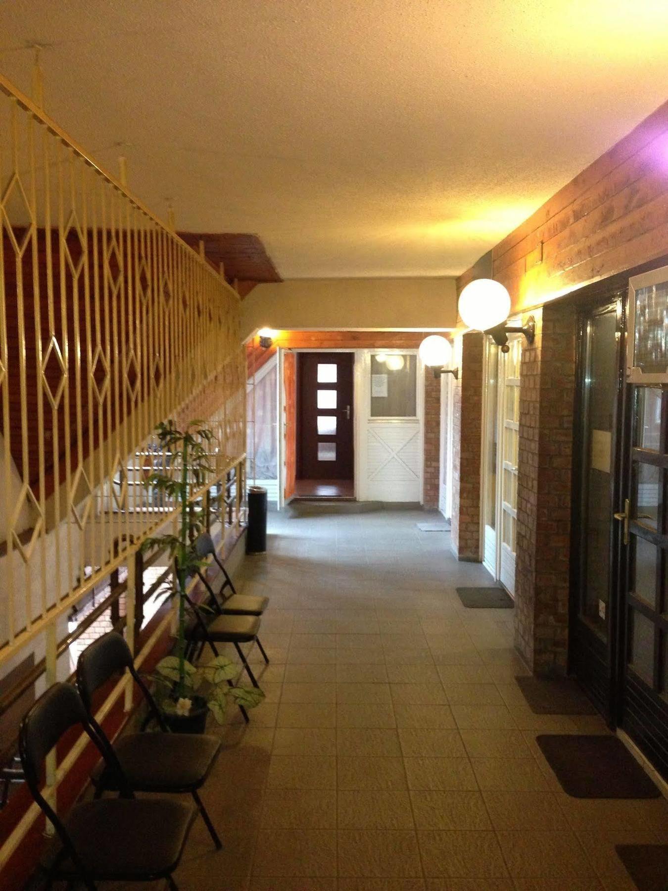 Kálvin Vendégszobák Debrecen Exterior foto